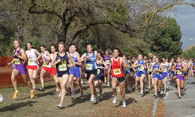 2009 CIF XC Girls D5-017.JPG - 2009 California CIF Cross Country Championships, Woodward Park, Fresno, California